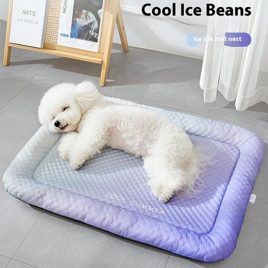 🐾❄️ 50% RABATT! Kühlmatte für Hunde & Katzen – „Ice Silk“ Sommer-Kühlbettdecke in Farbverläufen, atmungsaktiv & waschbar – Perfekt für Zuhause, Sofa & Auto ✨