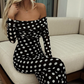 Elegantes Schulterfreies Kleid mit Punktemuster